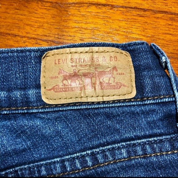 Levi's 529 curvy boot jeans size 6 M - Picture 8 of 8